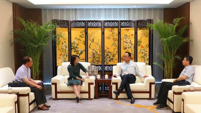 定西市委常委、宣傳部長陳月芳一行 到集團公司推介洽談合作項目