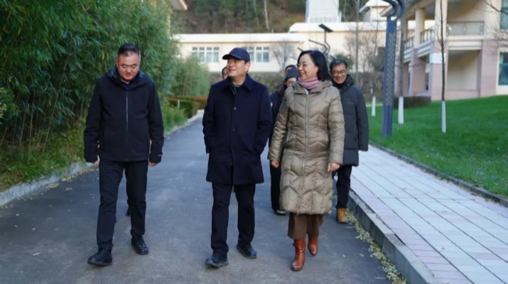 石培文董事長帶隊調(diào)研指導(dǎo)天水和諧園如驛部落冬季運(yùn)營工作